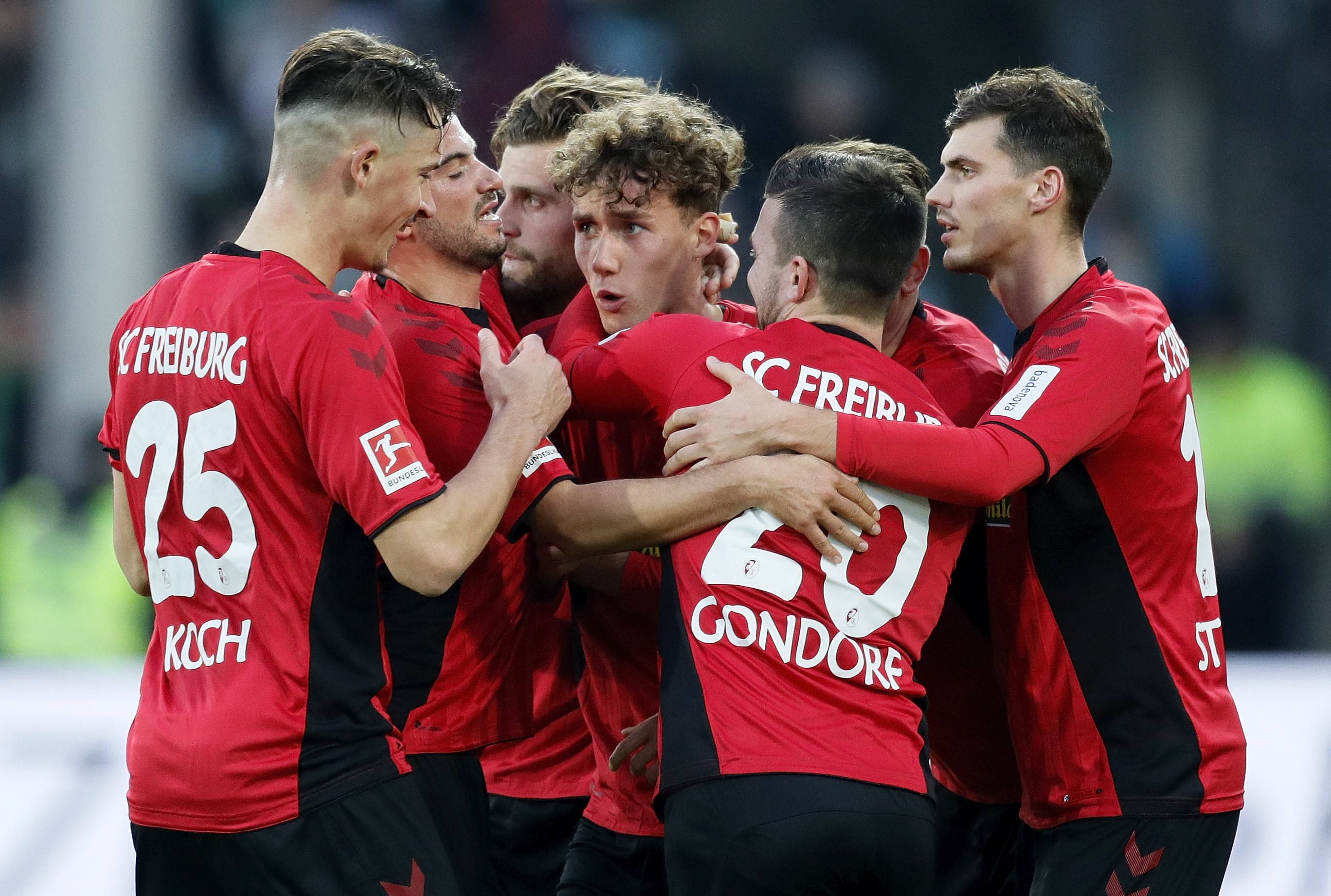 弗赖堡球队在德国足球联赛中迅速崭露头角的简单介绍