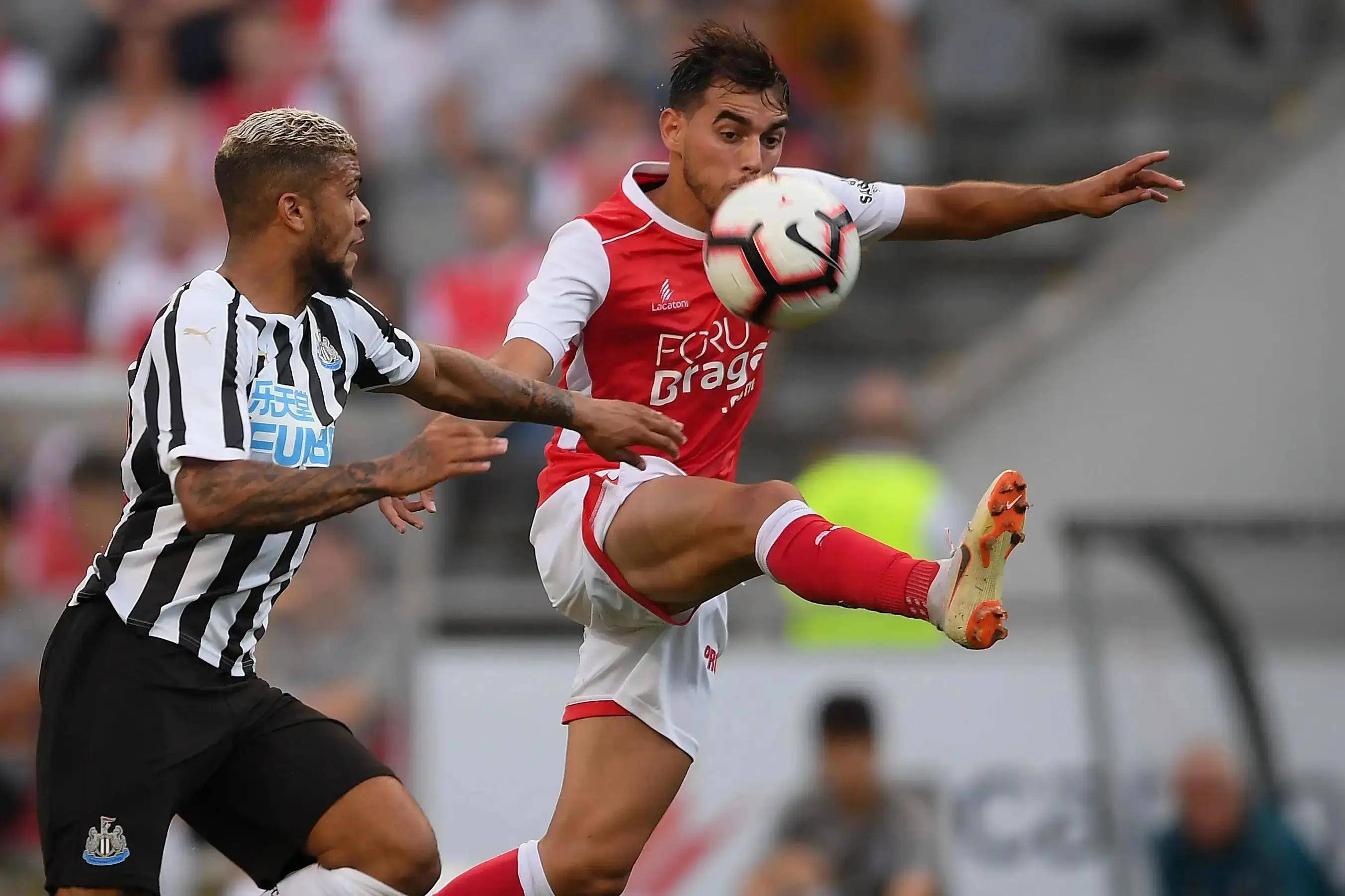 澳客网站-莱比锡红牛绝杀，逆转战胜对手