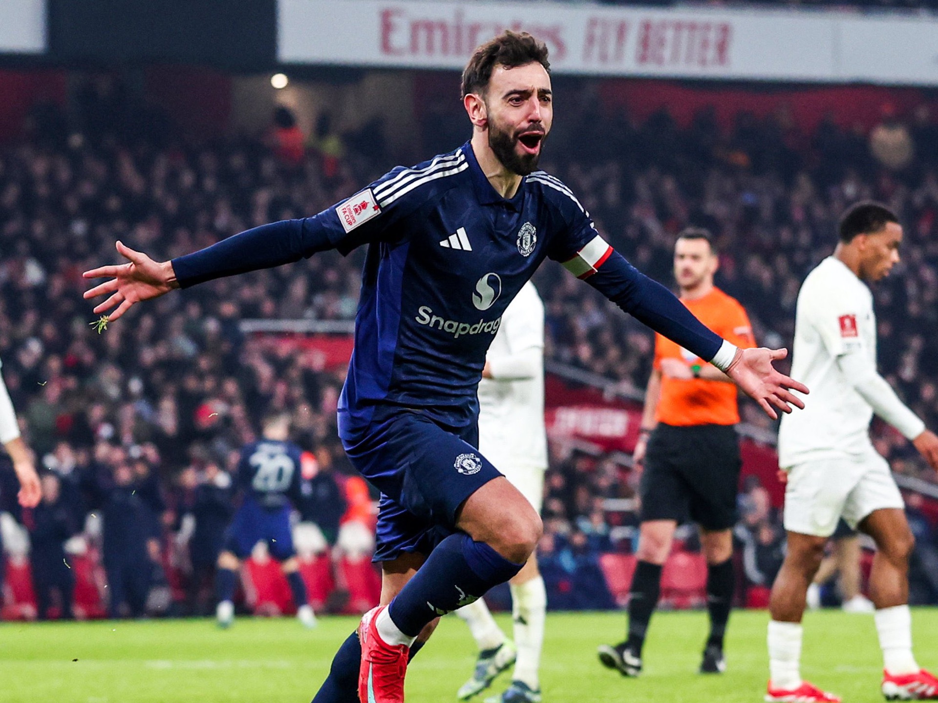 澳客网页版登录入口-关于阿森纳客场逆袭曼城，惊险绝杀取得宝贵的三分的信息