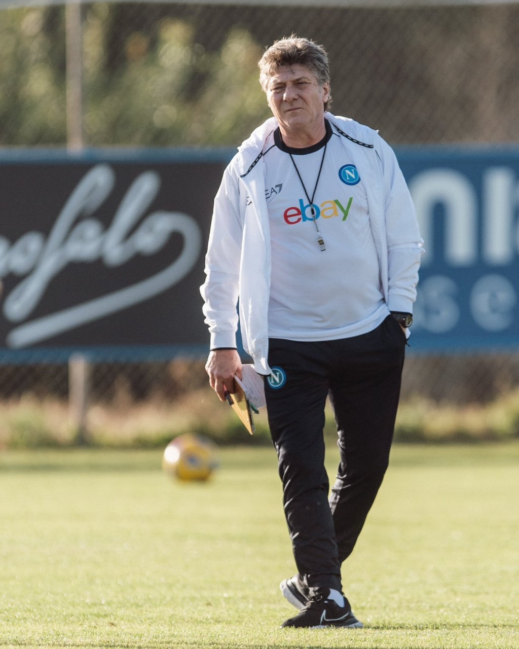 澳客在线-包含卡利亚里主教练严厉批评球队表现，要求全队改进的词条