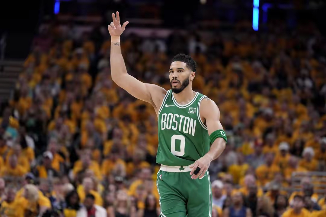 澳客新闻-步行者大胜凯尔特人，赛迪斯顿表现亮眼。的简单介绍