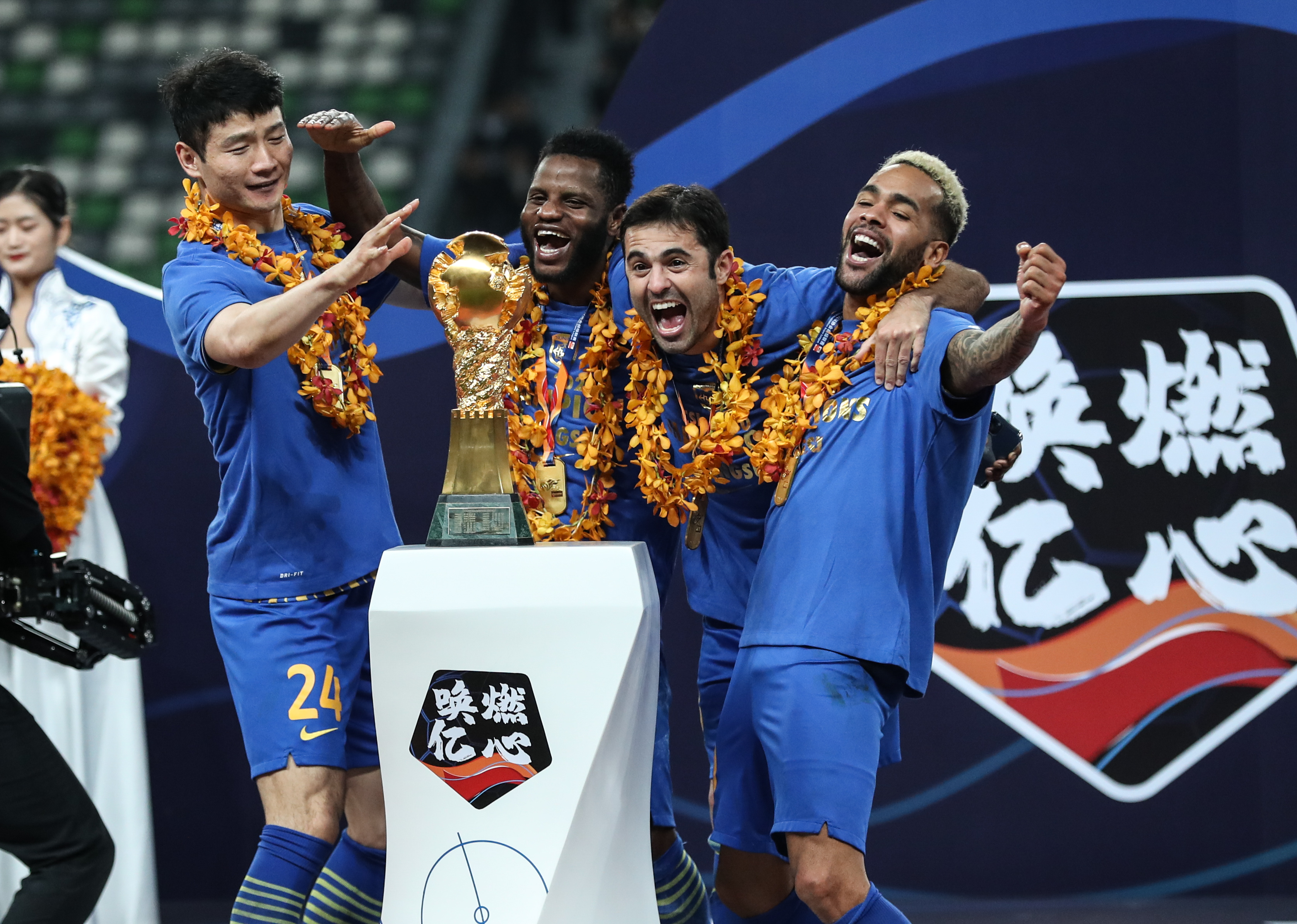 澳客登录-中超球员在国际赛场大放异彩，展现出色表现