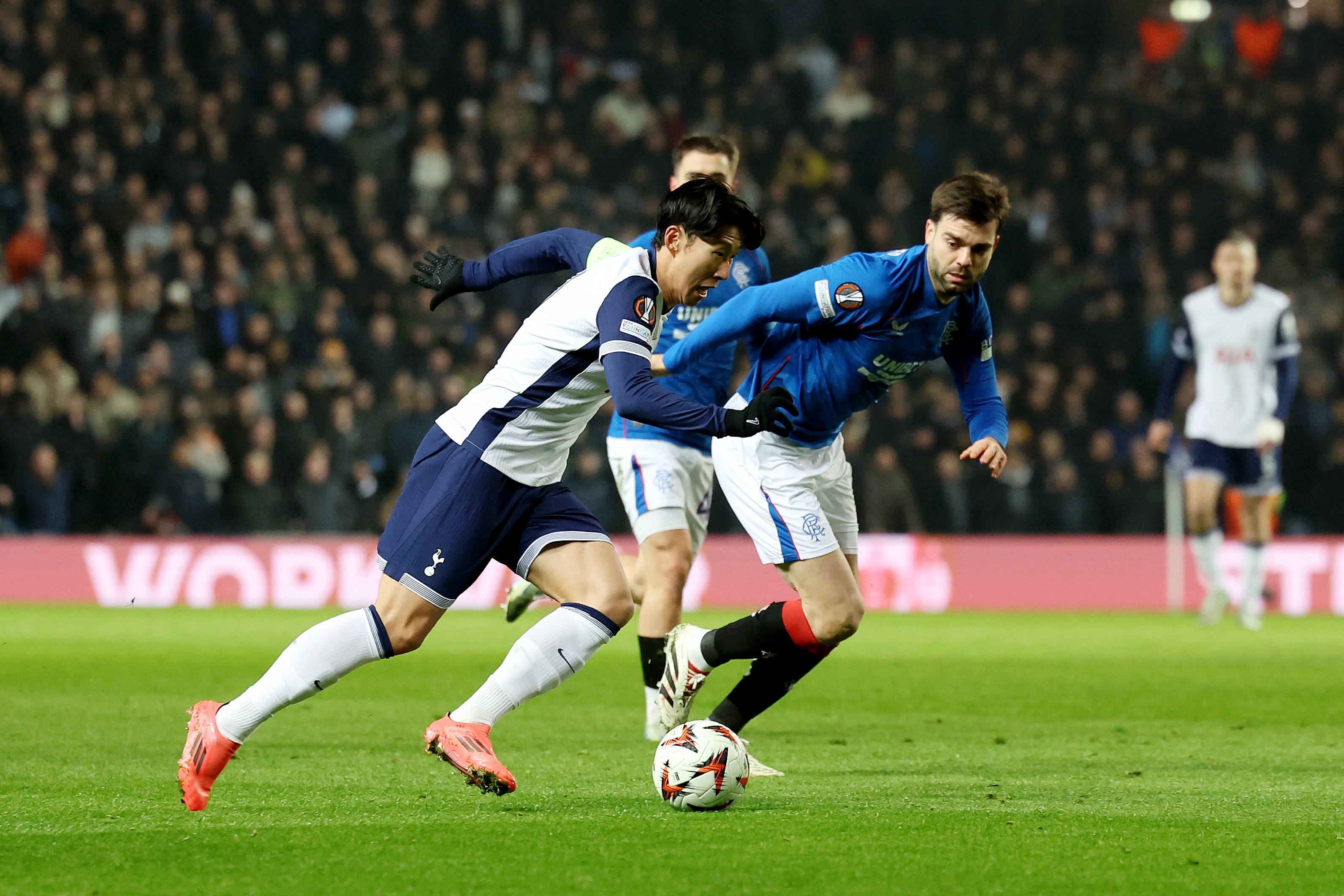 澳客官网app-热刺队与曼城队火拼，胜负难分的简单介绍