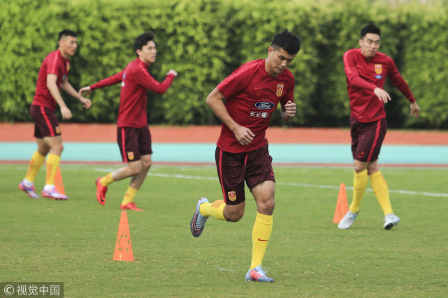 澳客网页版-广州队横扫浙江，畅快迎接胜利