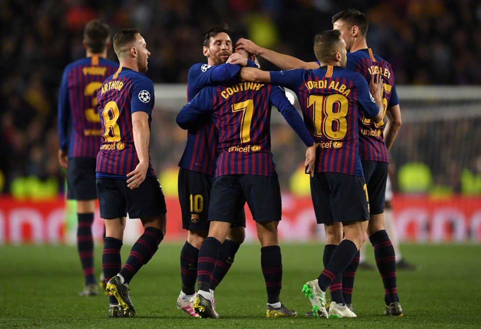 澳客官方入口-巴萨中场掌控全局，轻松胜利